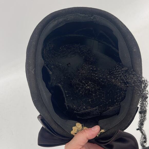 Vintage veiled cloche wool bow hat - Picture 7 of 7